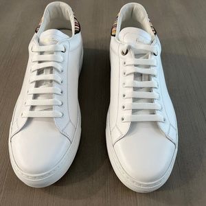 Paul Smith Men’s Basso 9 (New)